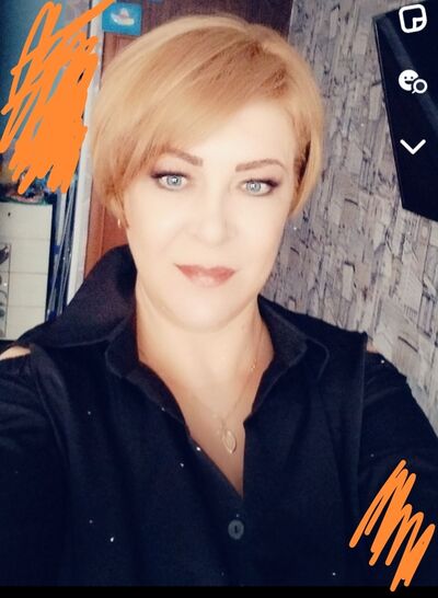  ,   Elena, 43 ,   ,   
