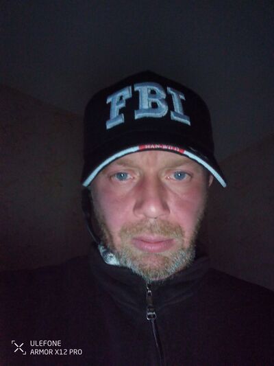  ,   Andrei, 39 ,   c 