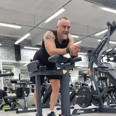  Novy,   , 48 ,   ,   , c 