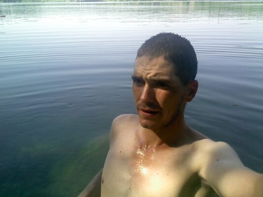  ,   Globys, 34 ,   