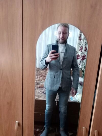  -,   Daniel, 34 ,   ,   
