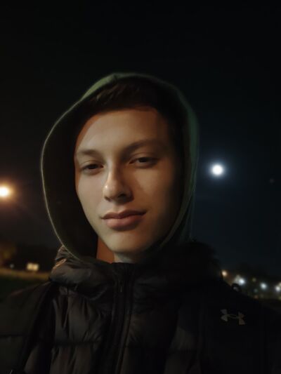  ,   Mykola, 21 ,   ,   