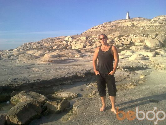  ,   Alex, 37 ,  
