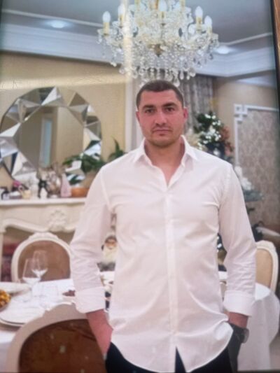  ,   Igor, 37 ,   ,   