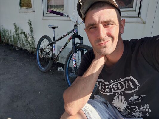  ,   Mike, 36 ,   , 