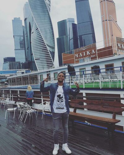  ,   Mik, 35 ,   ,   , 