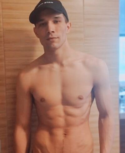  ,   Mikhail, 27 ,   ,   , c , 