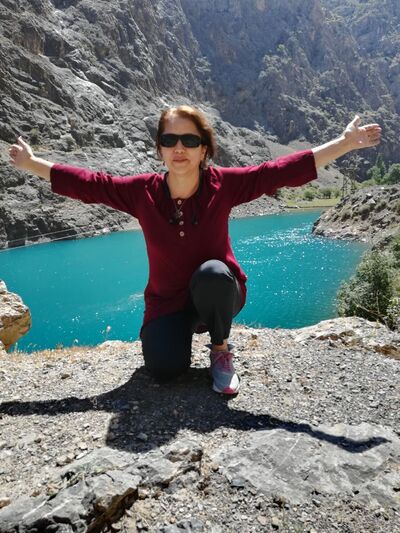  ,   Lola, 63 ,   ,   , c 