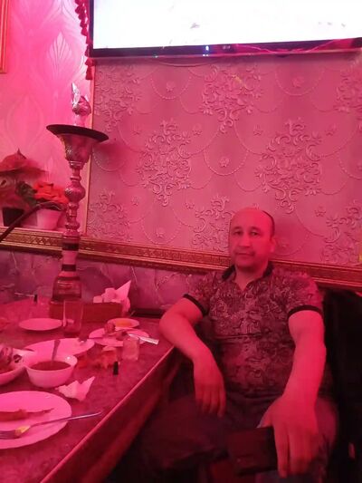  -,   Ali, 40 ,   ,   