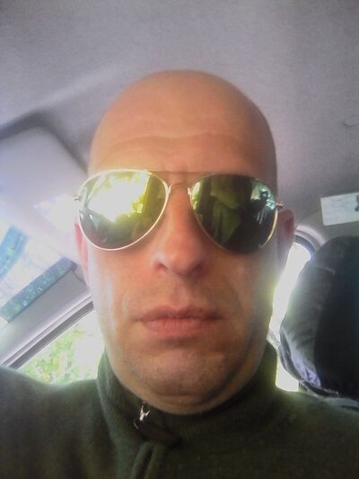  ,   Terex, 47 ,   