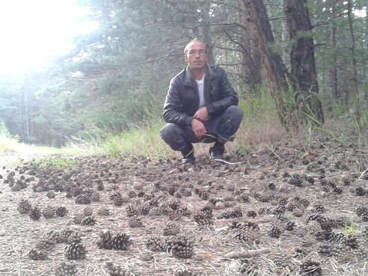  ,   Pavel, 41 ,  