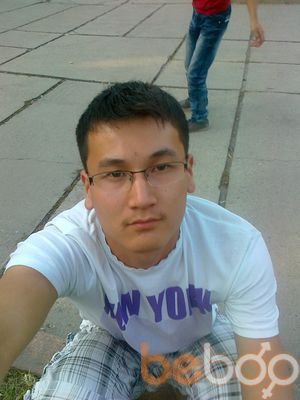  ,   Adola, 32 ,  