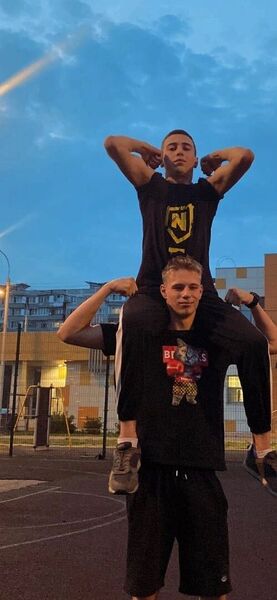  ,   , 20 ,   ,   
