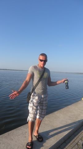  ,   Jevgeni, 39 ,   