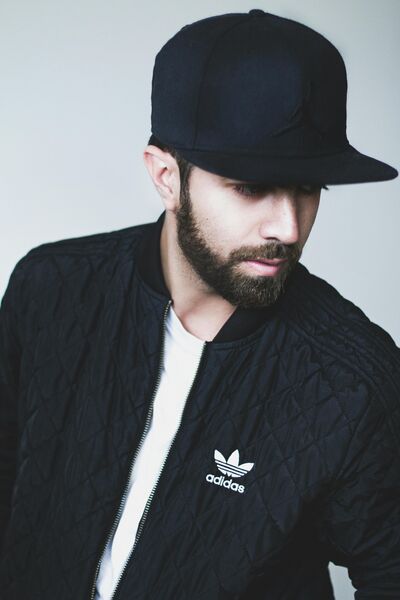  ,   VLAD, 31 ,   ,   