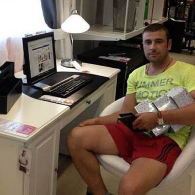  ,   Niko, 44 ,   