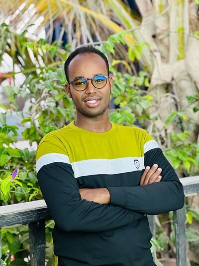  ,   Ahmed khadar, 28 ,   ,   
