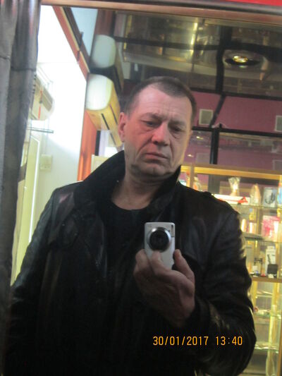  ,   Val, 62 ,  