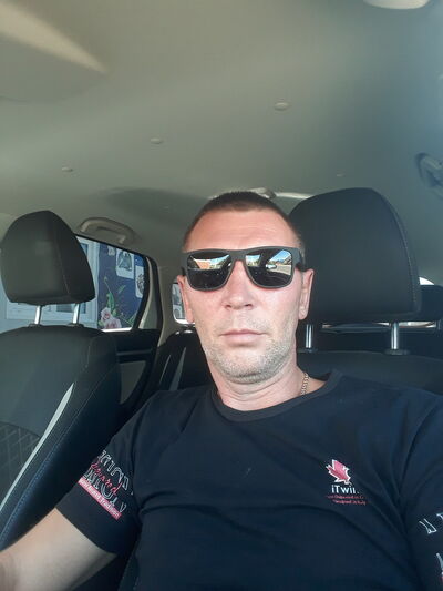  ,   Sergei, 48 ,   ,   , c 