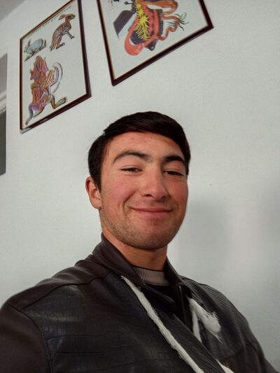  ,   Lochinbek, 18 ,   ,   