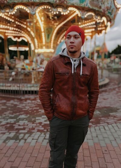  -,   , 33 ,   ,   