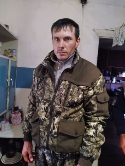  ,   Boris, 37 ,   ,   , c 
