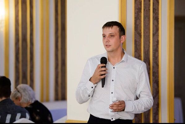  ,   Ivan, 40 ,   ,   