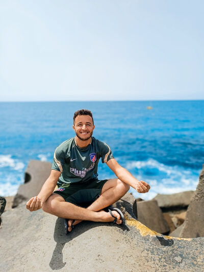  ,   IsmaiL, 24 ,   c 