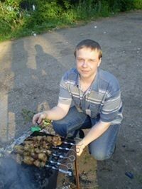  ,   Mihail, 40 ,   