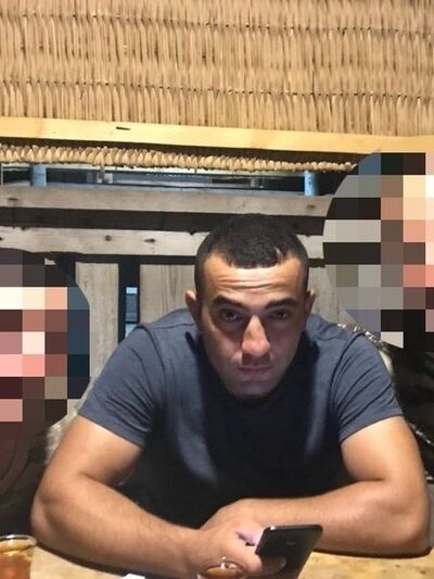  ,   Elik, 33 ,   