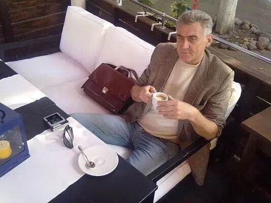  ,   Litvin, 64 ,   c 