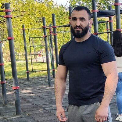  ,   Ayxan, 35 ,   ,   , 