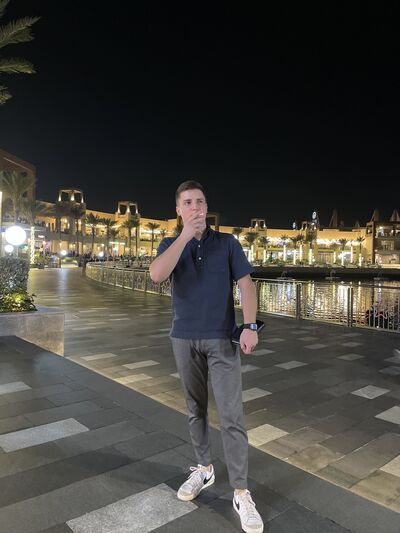  ,   Grisha, 23 ,   ,   