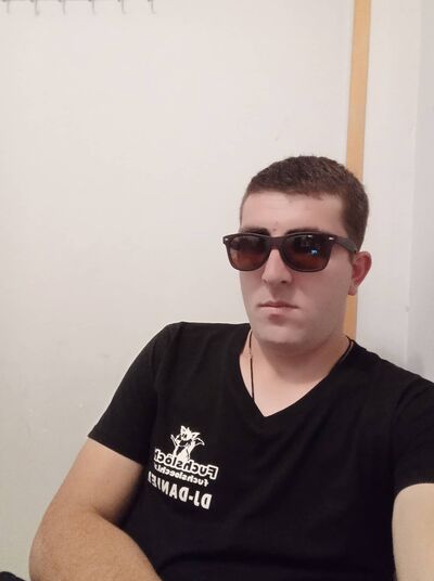  Edmundston,   Koba, 29 ,   ,   