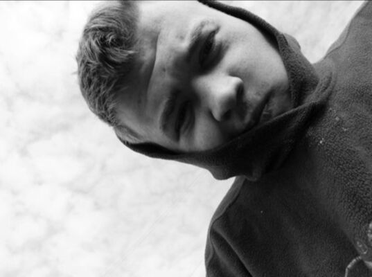  ,   Alexander, 25 ,   ,   