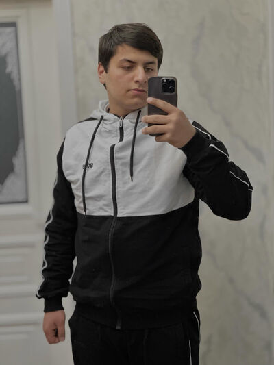  ,   Manucher, 21 ,   