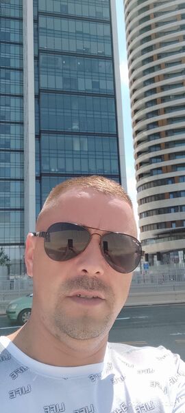  Azor,   Iura, 40 ,   ,   