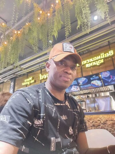  ,   Karl, 39 ,   ,   