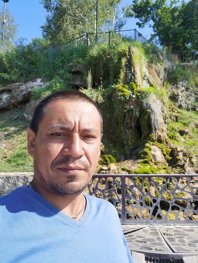  ,   Sergey, 44 ,   ,   