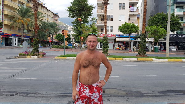  ,   Maks, 39 ,   