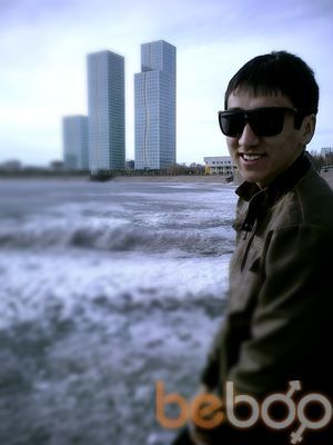  ,   Meirzhan, 35 ,  