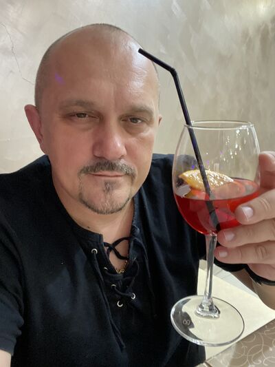  ,   Alex, 41 ,  