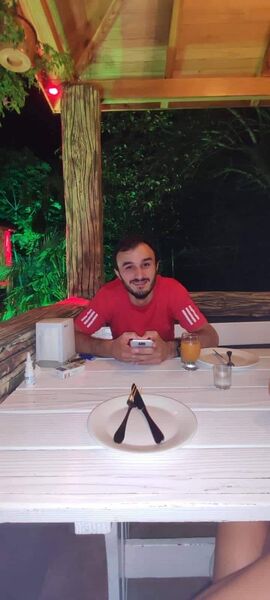  ,   Goga, 33 ,   ,   , c , 