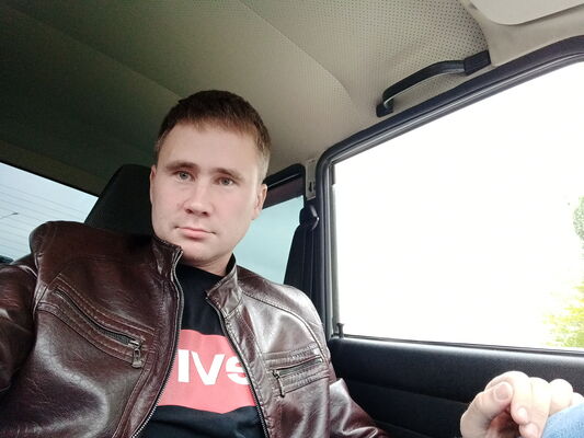  ,   Ruslan, 33 ,   ,   , c , 