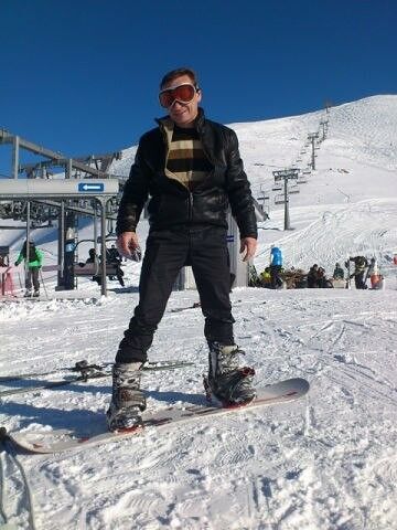  10997833  Sergei, 43 ,    