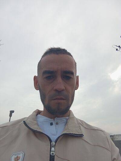  ,   Rasuljon, 35 ,   ,   