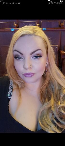  ,   Gretta, 36 ,   ,   , c , 
