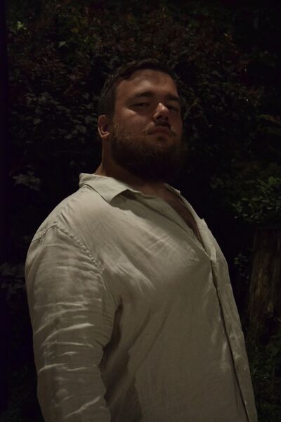  ,   Alex, 28 ,   ,   