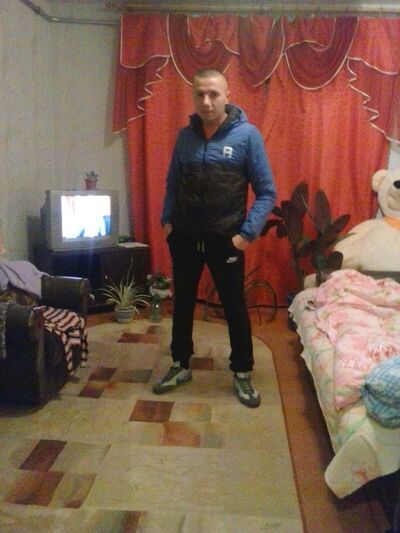  ,   Vania, 31 ,   