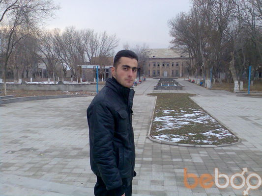  ,   Hovo, 35 ,   